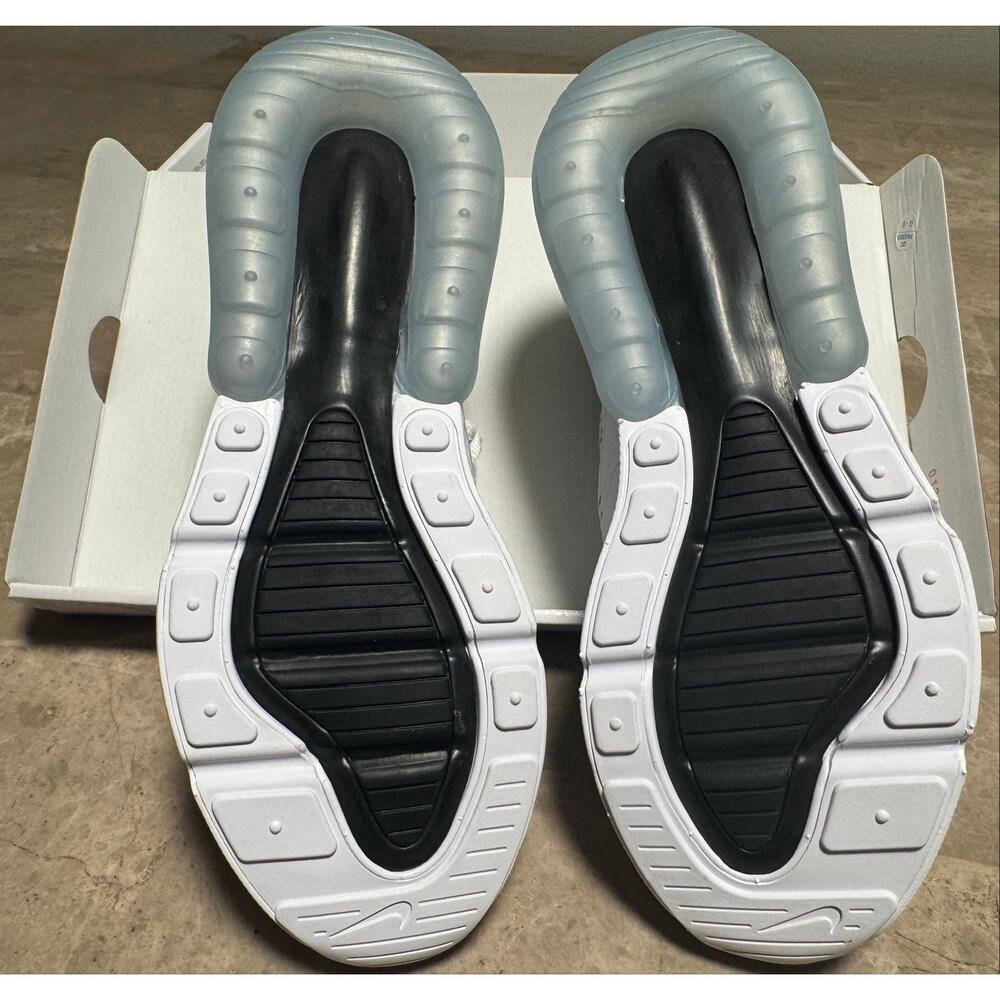 Nike Air Max 270 White Black Women's Size 8 Sneaker AH6789-100 Brand New NIB - Picture 3 of 12